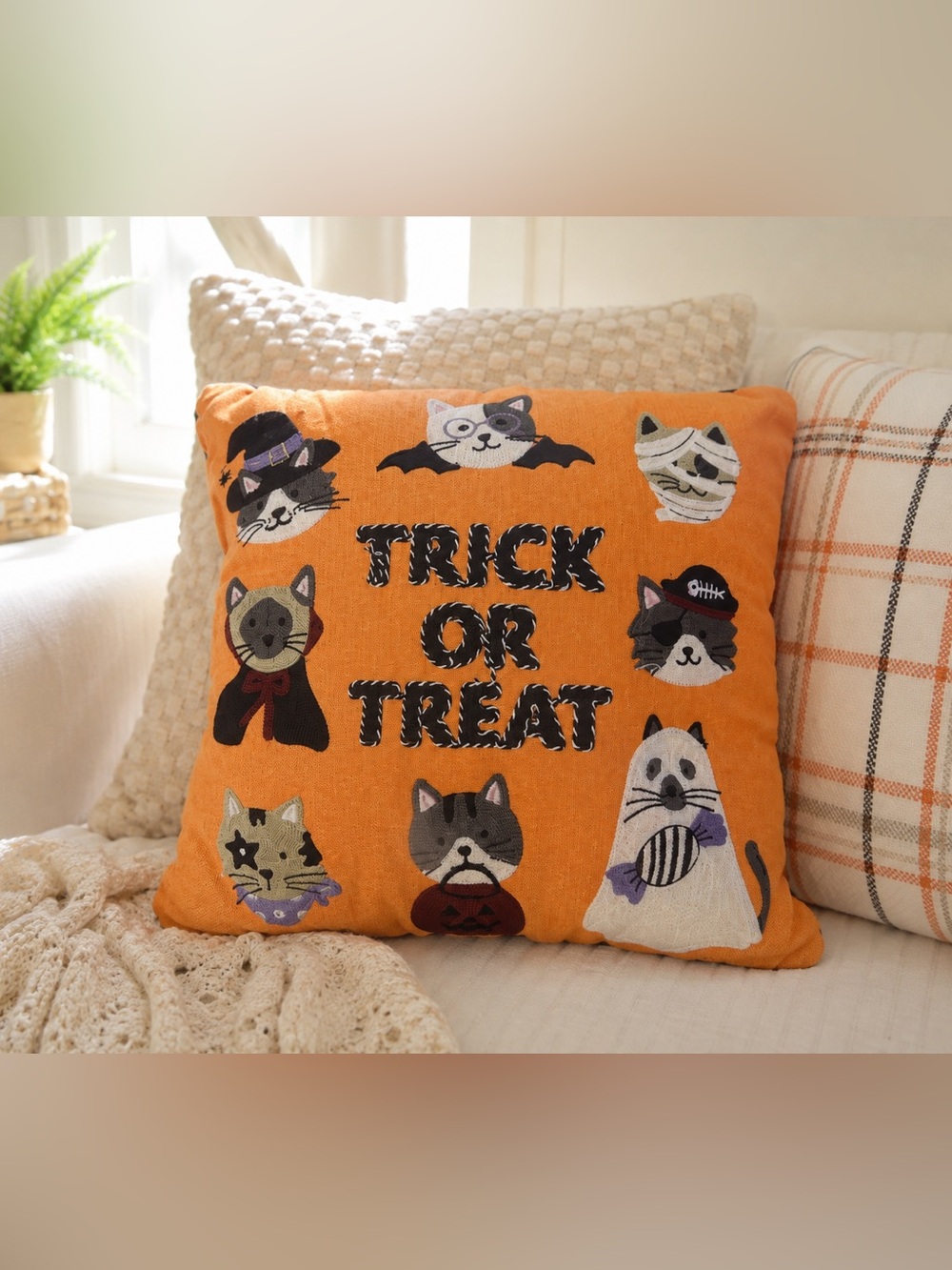 Halloween Trick or Treat Cat Decorative Throw Pillow Orange Black Spooky